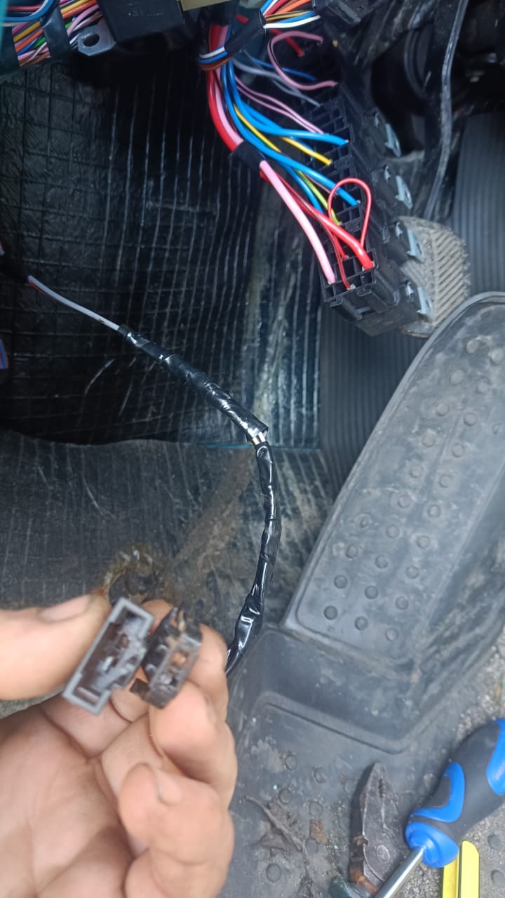 услуга выездной автоэлектрик